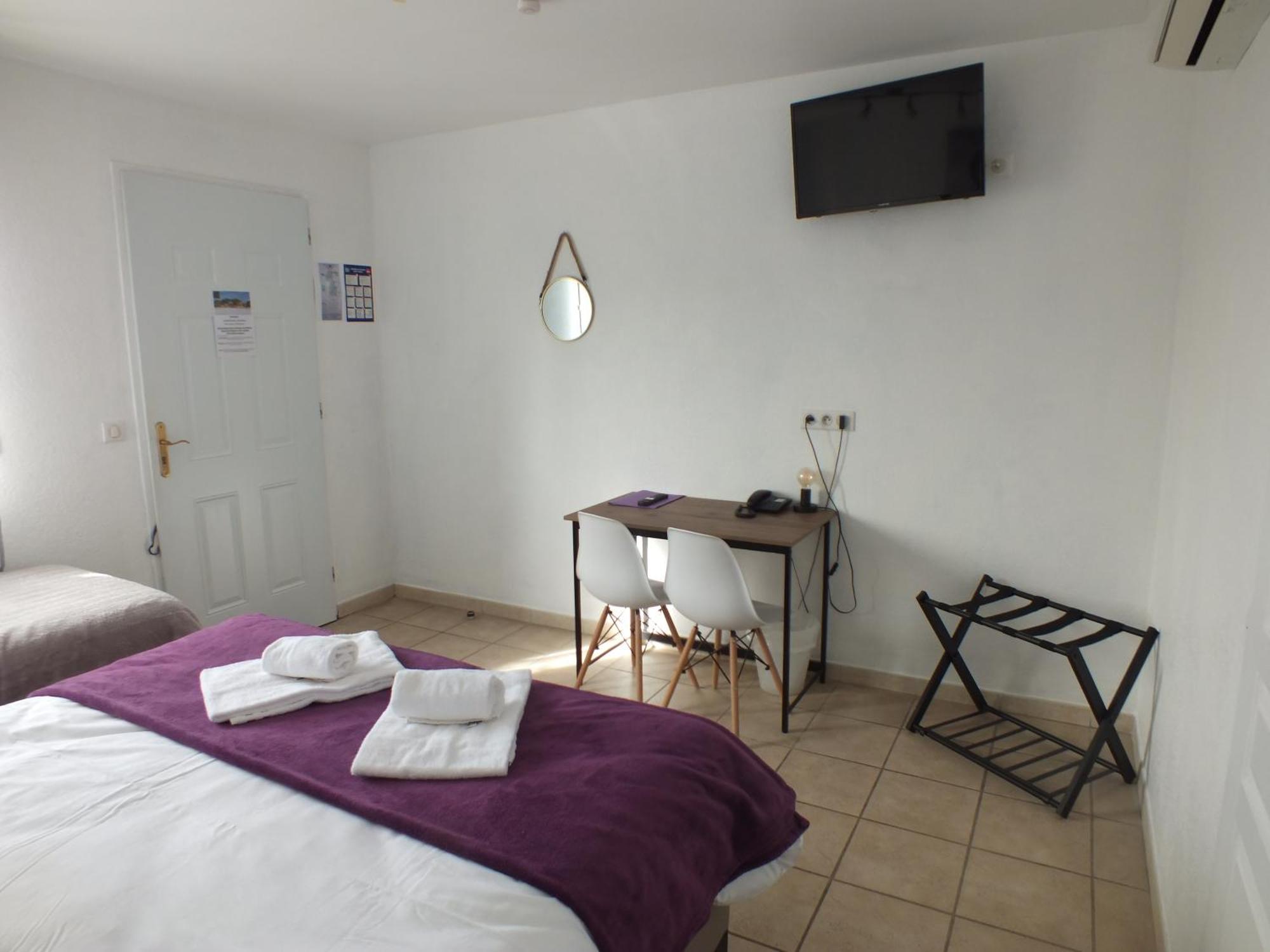 Bram Logis Hotel Restaurant Le Clos Saint Loup מראה חיצוני תמונה